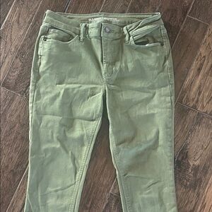 Old Navy Women's Olive Straight Leg Jeans